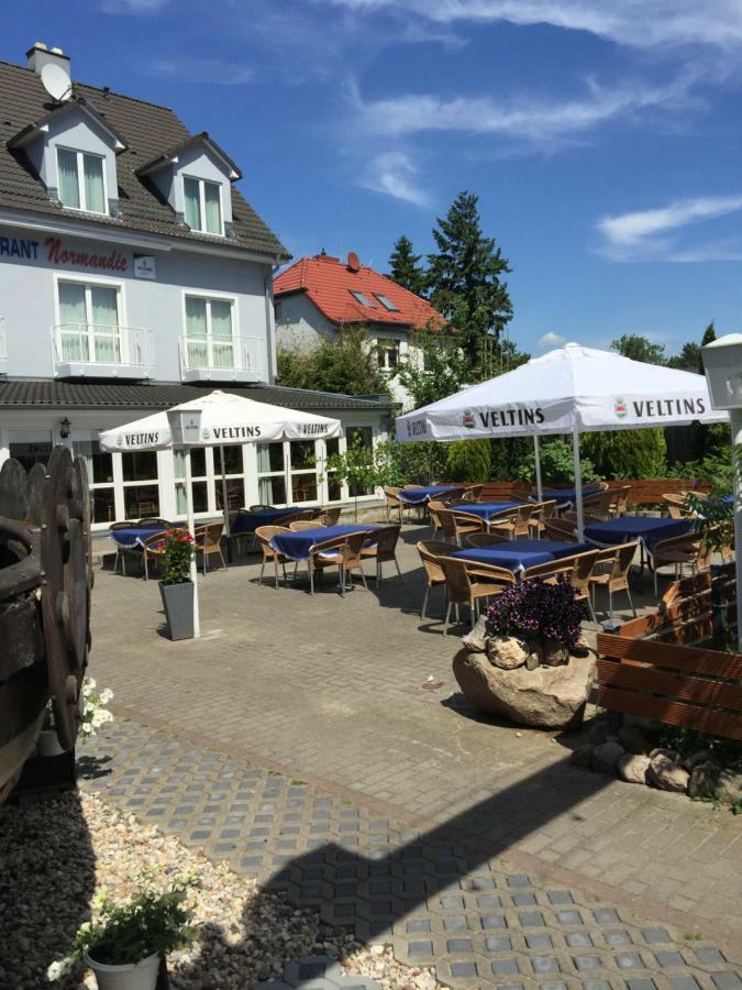 Hotel Restaurant Normandie 스칠도우 외부 사진